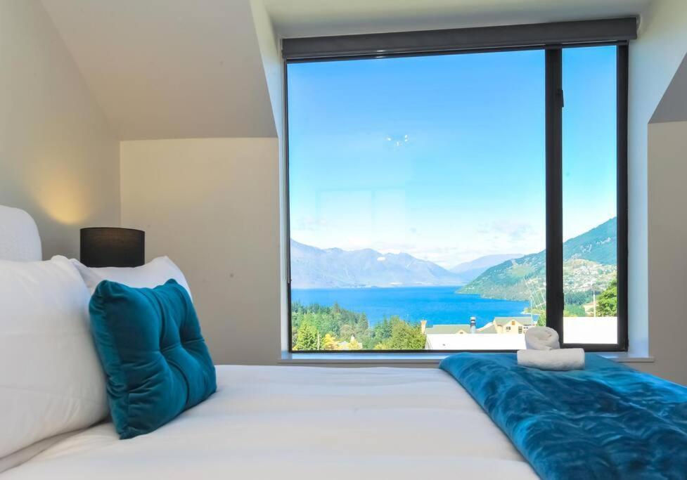 Stunning Home With Amazing Wakatipu Lake Views Queenstown Luaran gambar